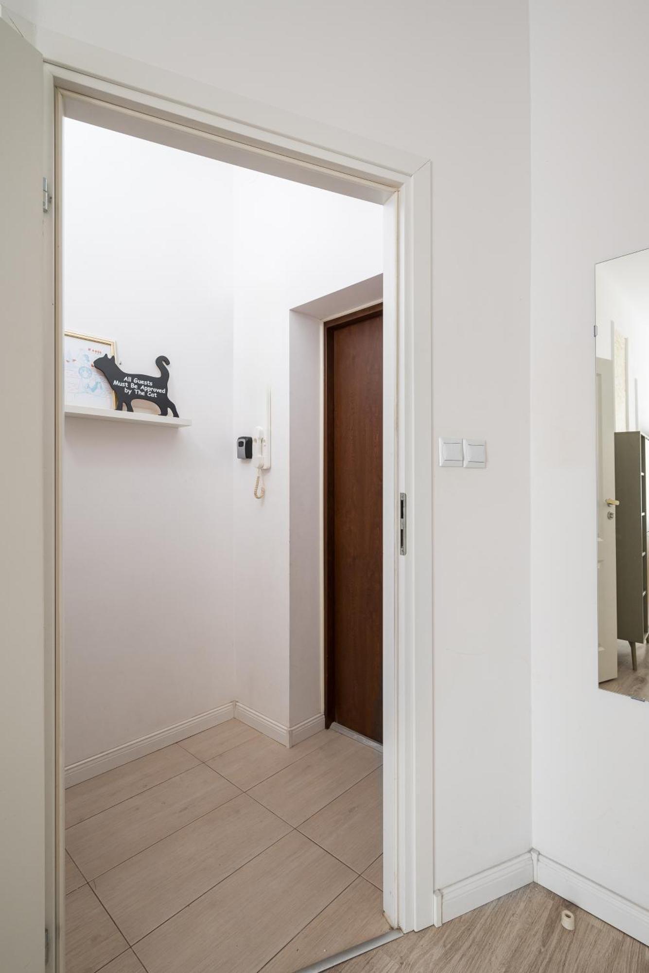 Pink Elephant 2x1br In Historic Tenement House 1 Km From * Warschau